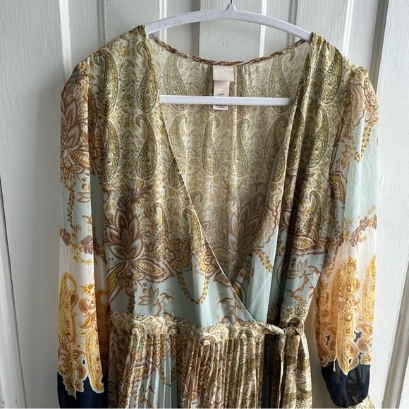 H&M Printed Pleated Chiffon V-Neck Wrap Dress Royal Wedding - Picture 4 of 11